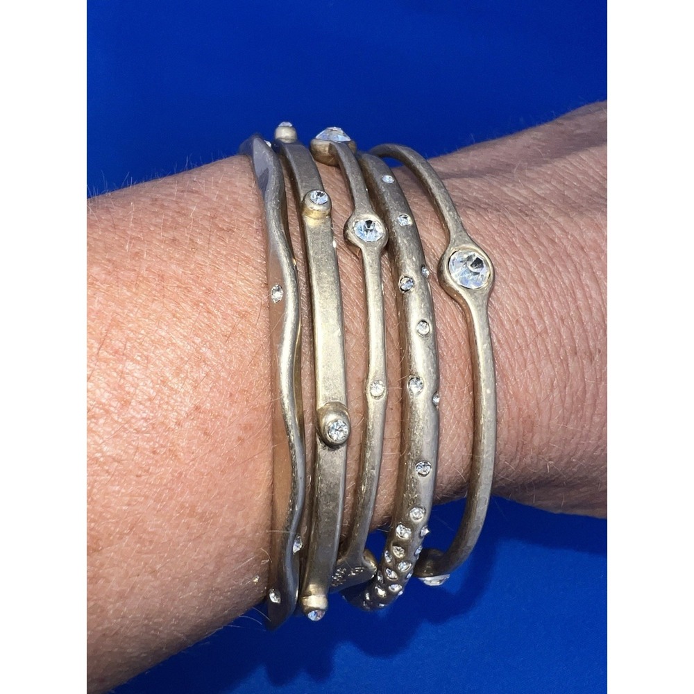 Lia Sophia Jewelry For You Cut Crystals Set of 5 Bangle Bracelet in Gold RV$108